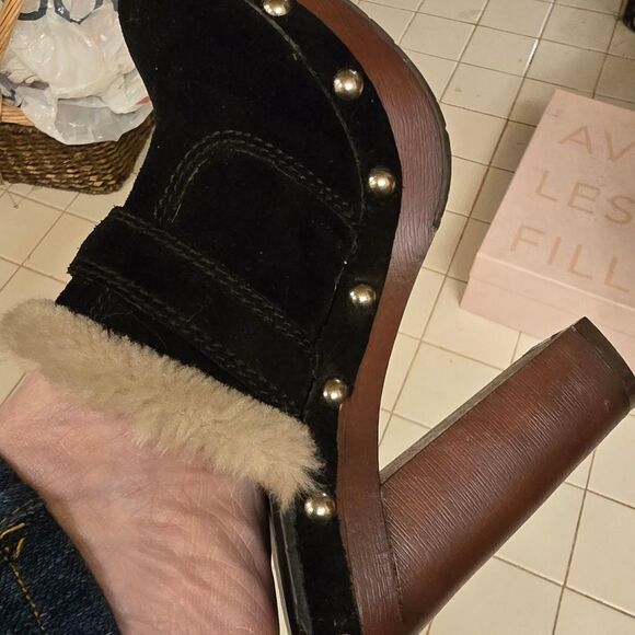 JESSICA SIMPSON BLACK SUEDE FUR TRIMMED MULES - Picture 3 of 7